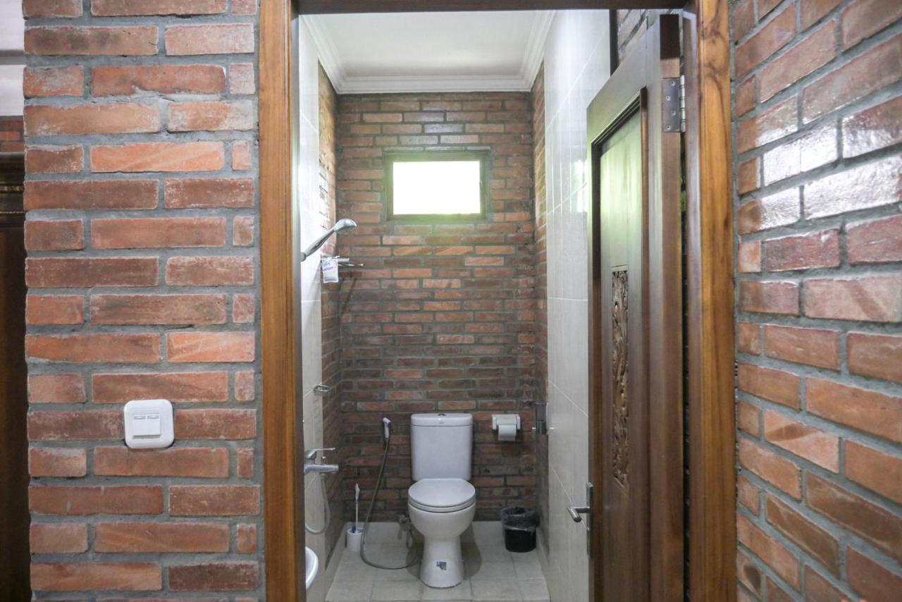 Ndalem Suryo Saptono Guest House Tugu Exteriér fotografie