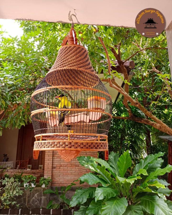Ndalem Suryo Saptono Guest House Tugu Exteriér fotografie