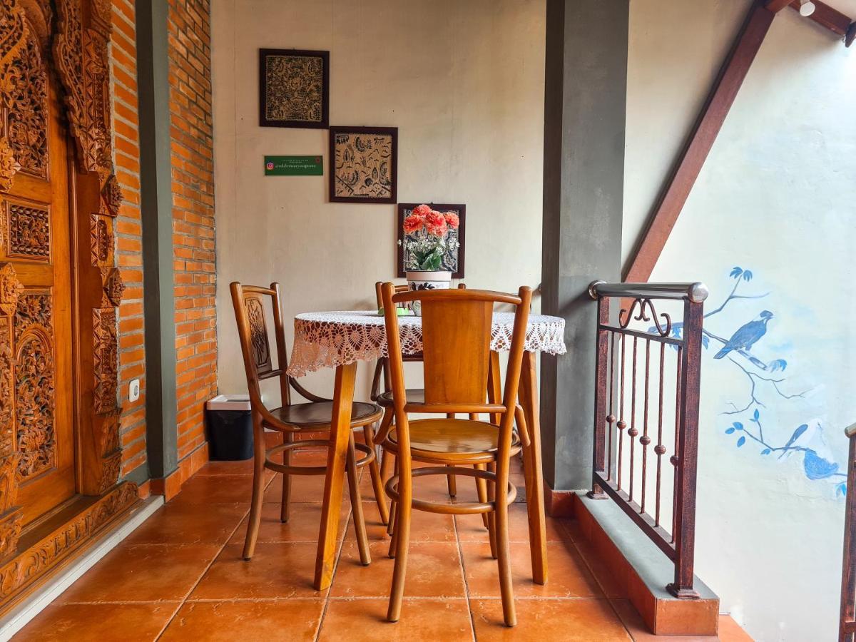 Ndalem Suryo Saptono Guest House Tugu Exteriér fotografie