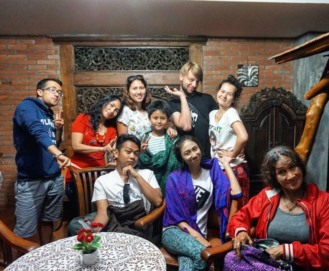 Ndalem Suryo Saptono Guest House Tugu Exteriér fotografie